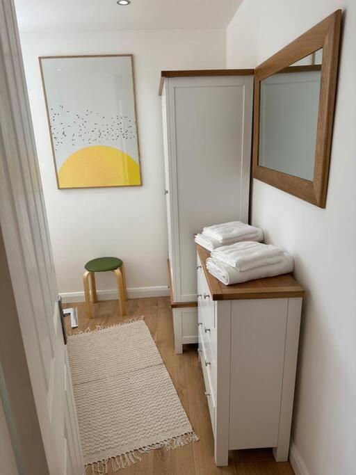 Stylish, Smart & Fun 4 Bed Home Londra Dış mekan fotoğraf