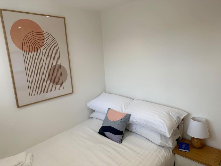 Stylish, Smart & Fun 4 Bed Home Londra Dış mekan fotoğraf