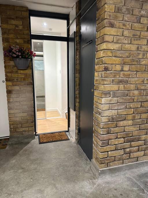 Stylish, Smart & Fun 4 Bed Home Londra Dış mekan fotoğraf