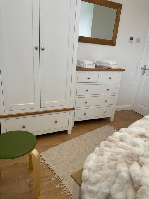Stylish, Smart & Fun 4 Bed Home Londra Dış mekan fotoğraf