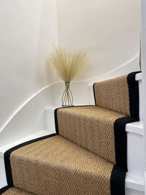 Stylish, Smart & Fun 4 Bed Home Londra Dış mekan fotoğraf