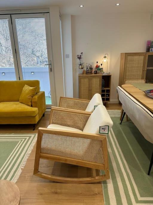 Stylish, Smart & Fun 4 Bed Home Londra Dış mekan fotoğraf
